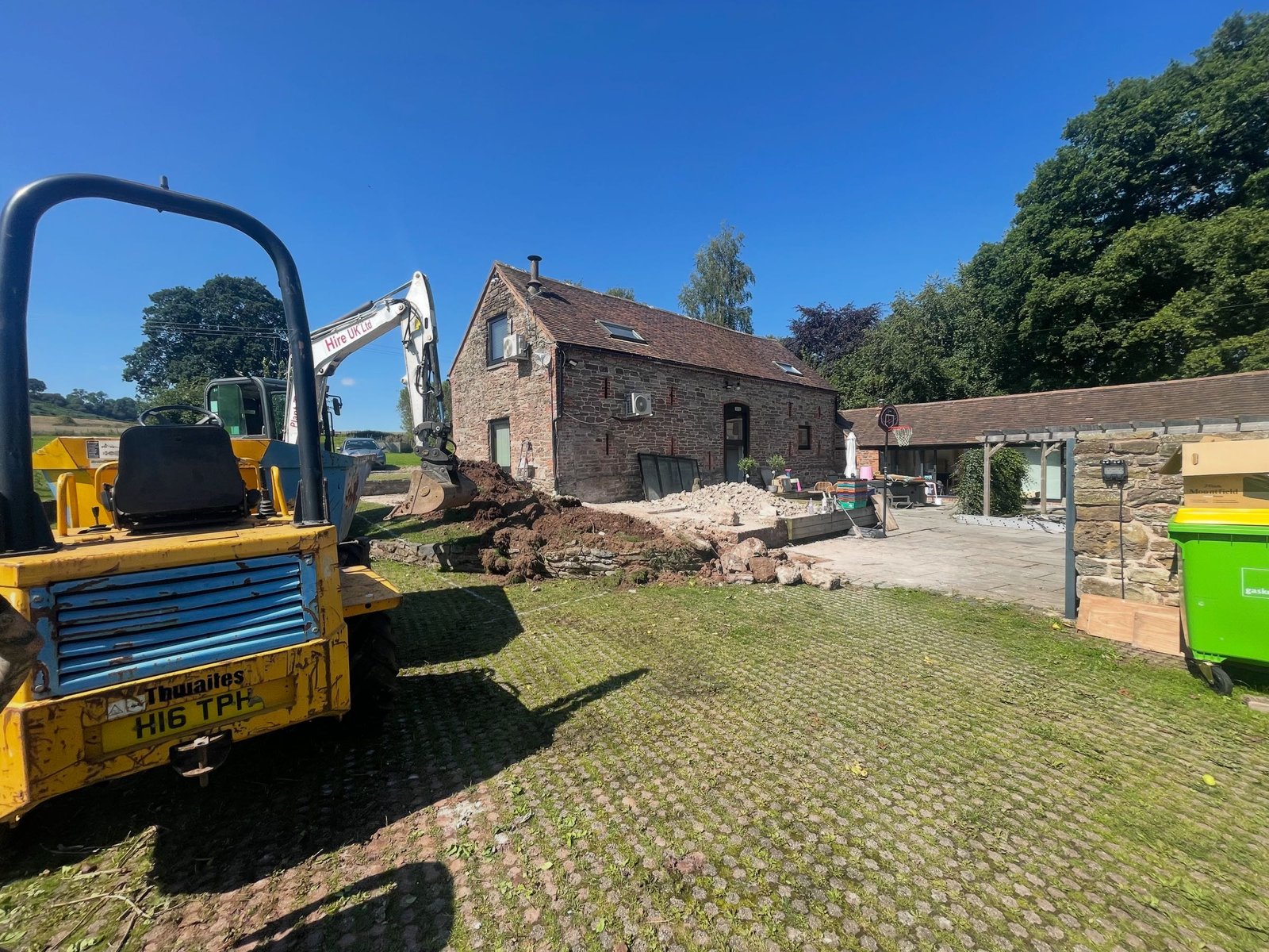 Timber-Clad Property Extension image 4